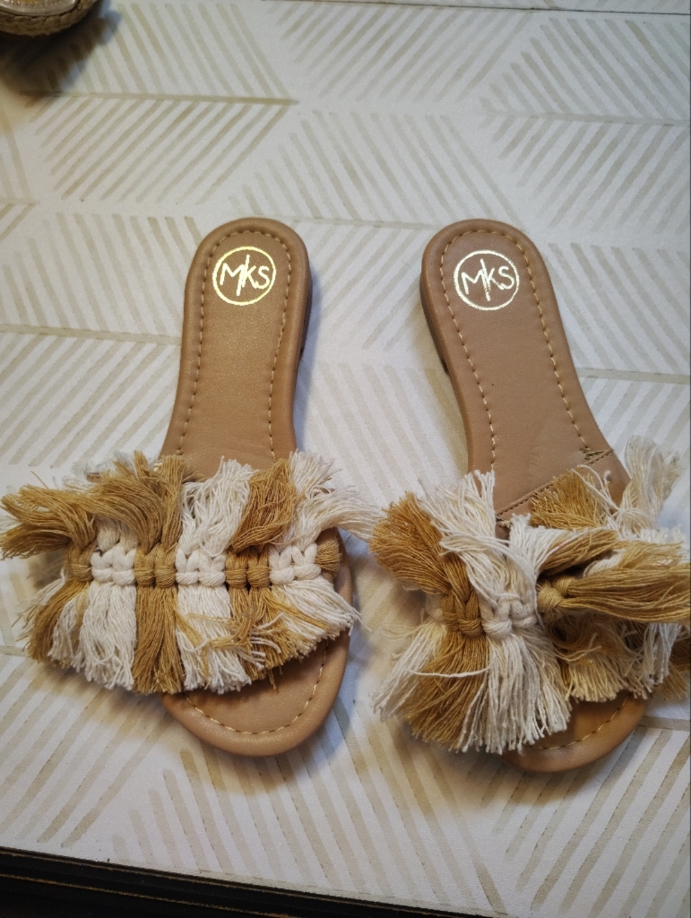 Michael Kors Tan &‎ Cream Fringe Slide Sandals